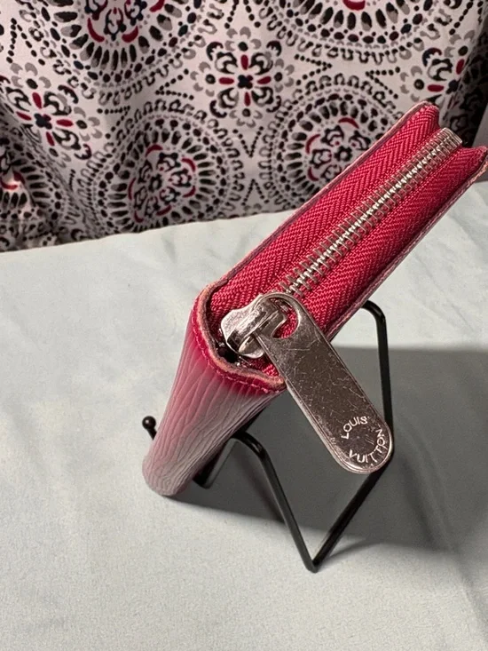 Louis Vuitton Fuchsia Epi Leather Zippy Wallet Silver Hardware France - Picture 6 of 14